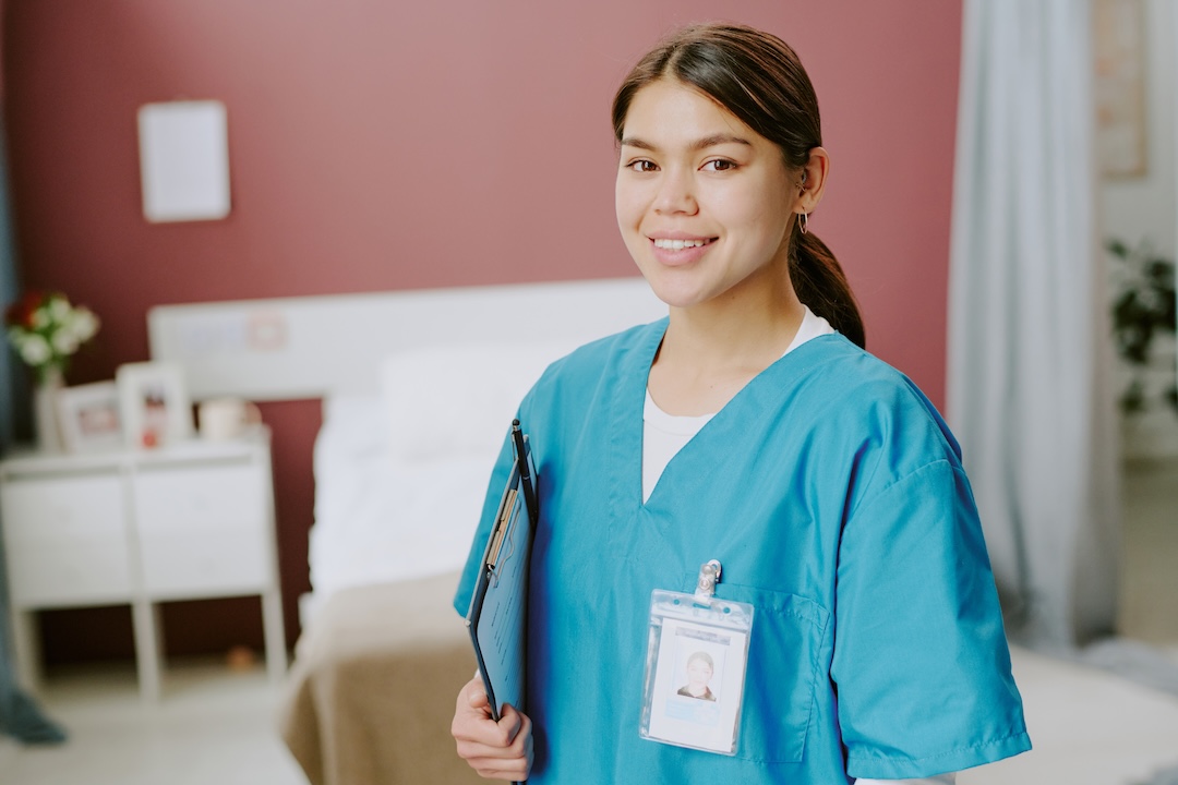 Photo accompanying the Certified Nurse Assistant (CNA) role